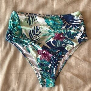 Cupshe Tropical Print Bikini Bottom